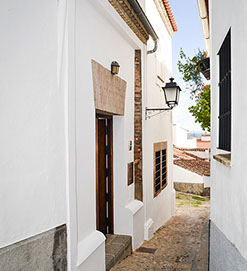 Vistas de la fachada de Casa Rural San Miguel en Zufre 